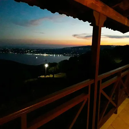 بيت للعطل Ionian Balcony - Dhavgáta